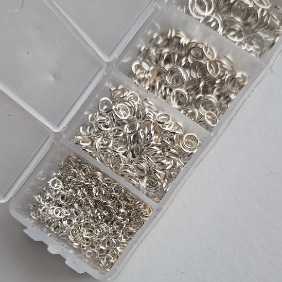 Assorted Silver Metal Jump Rings - 7 Different Sizes - Picture 7 of 10